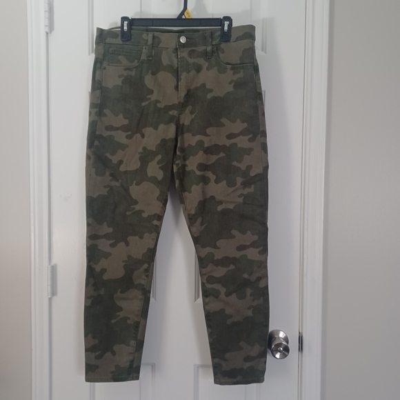 GAP Pants - Gap True Skinny Cropped Ankle High Rise Camo Pants Sz 14 32